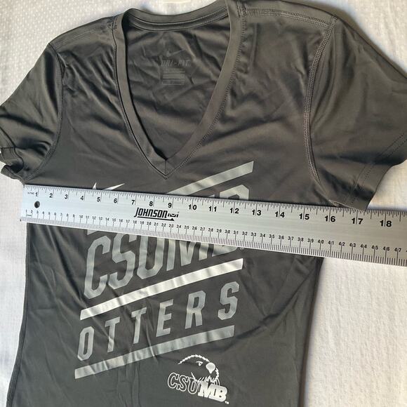 Nike Women’s Short Sleeve V-neck T-shirt size S, Olive Green, Scumb Otters - Picture 4 of 11